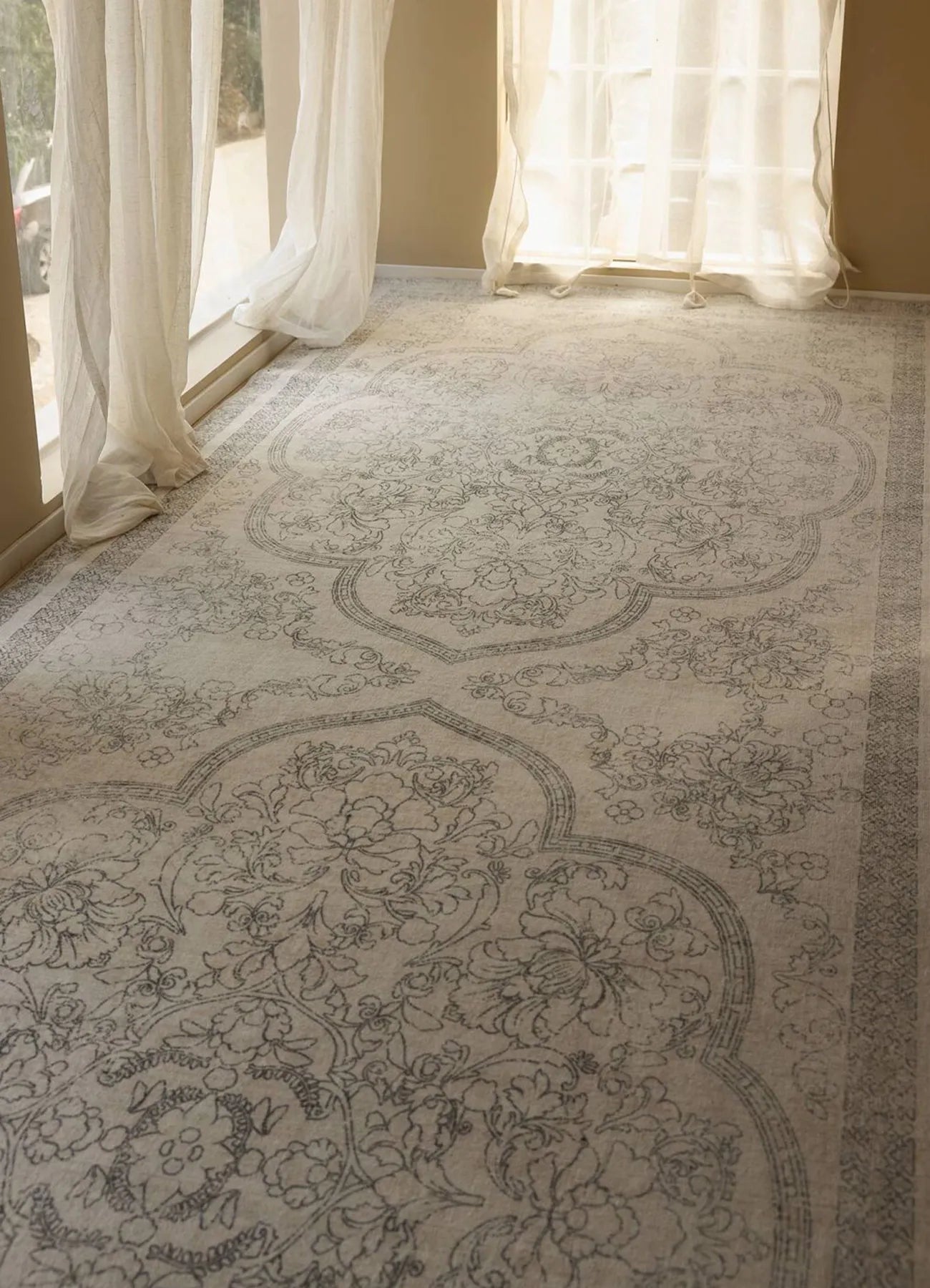 Razdor Song Aesthetic Runner Rug