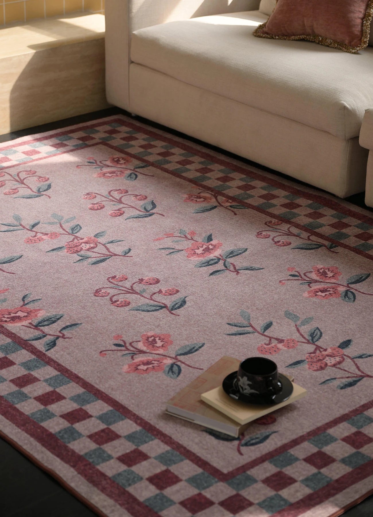 Katyusha Hand-Knotted Pastel Floral Rug