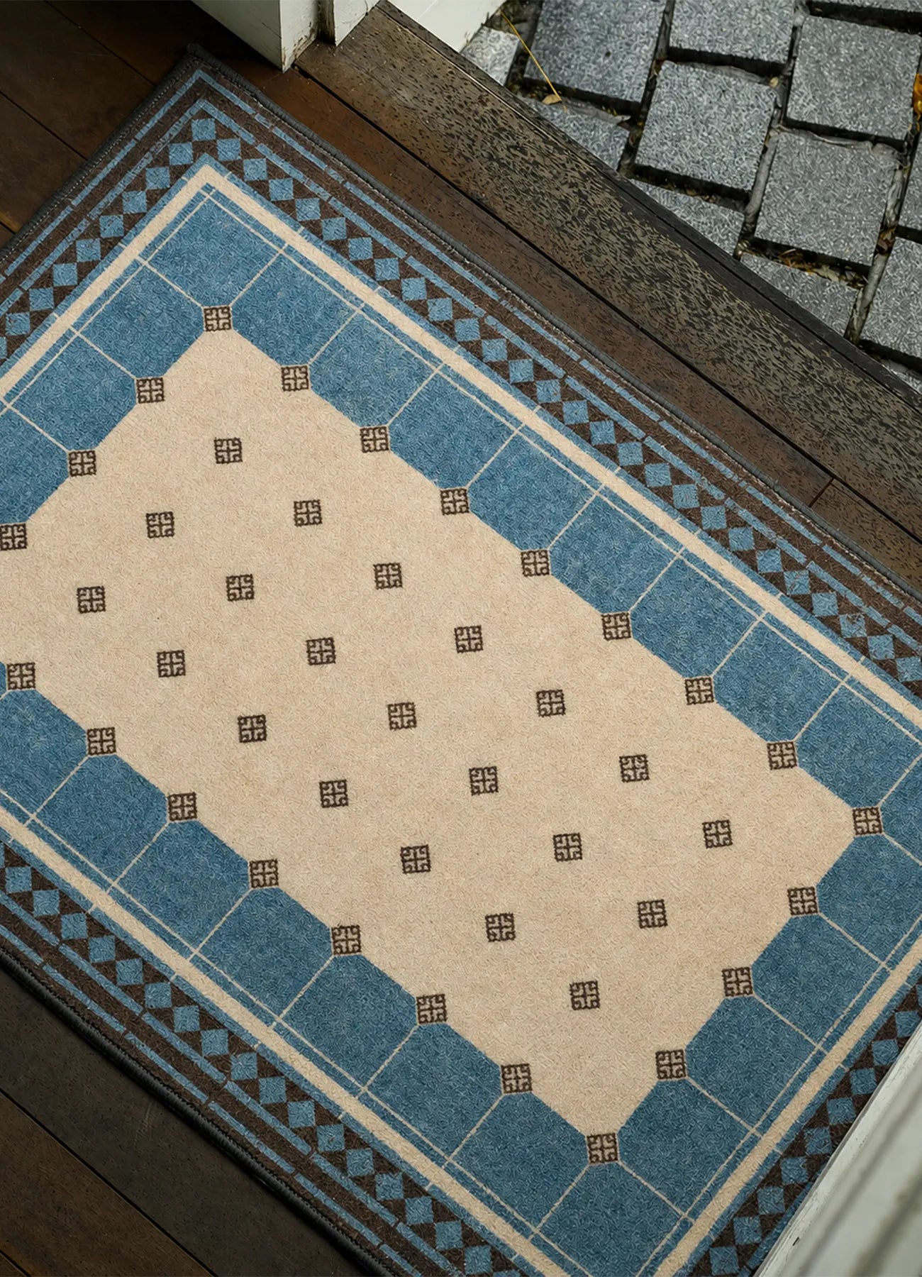 Nanyon Heritage Runner Rug