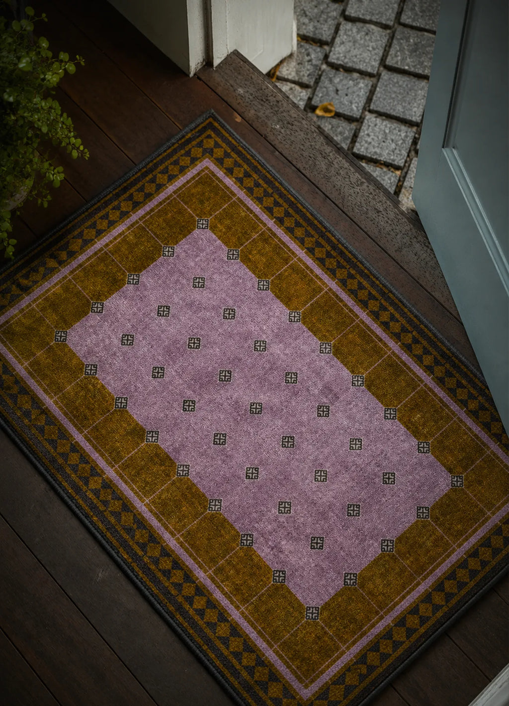 Nanyon Heritage Runner Rug