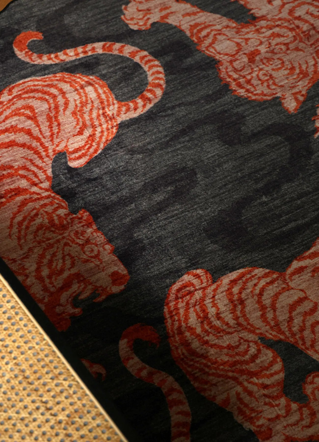 Tiger Heritage Round Rug