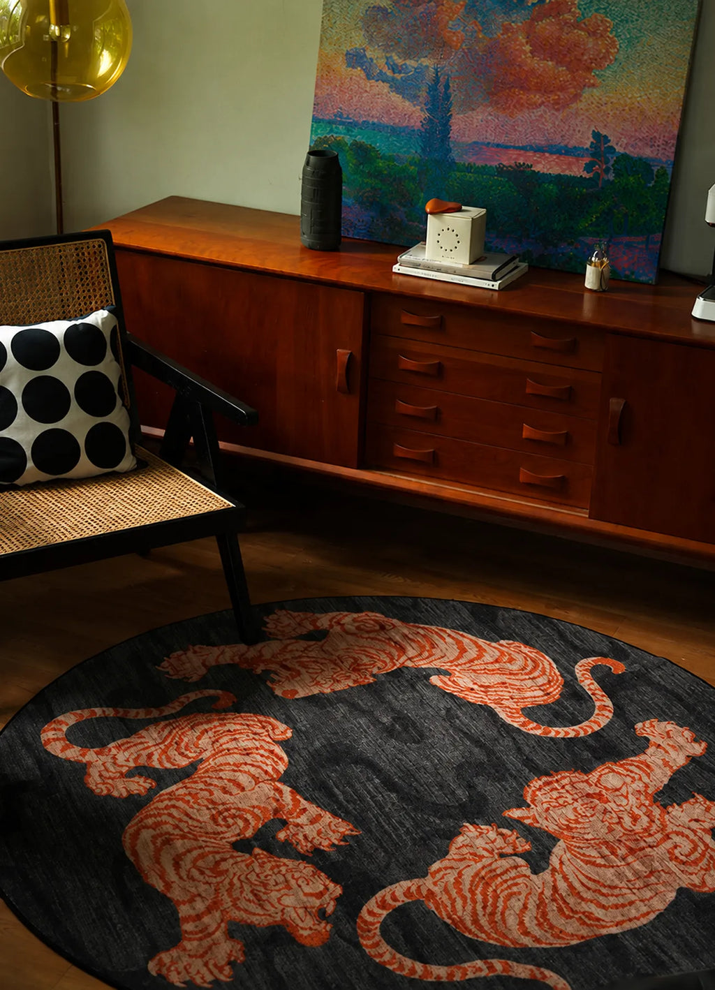 Tiger Heritage Round Rug